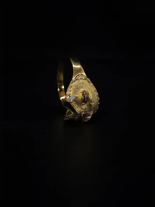 Venetian Mask Diamond Teardrop Ring With Purple Gemstone Crystals Eye